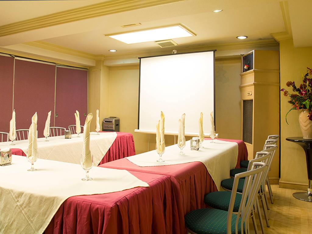 Grand City Hotel Inc. Cagayan de Oro Buitenkant foto