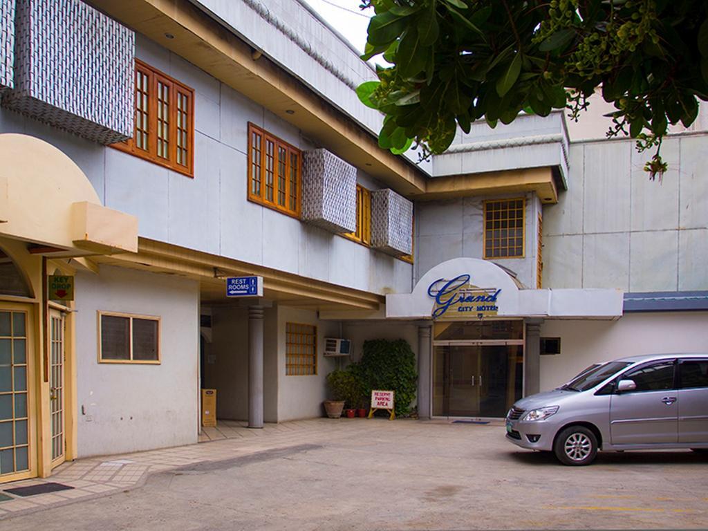 Grand City Hotel Inc. Cagayan de Oro Buitenkant foto