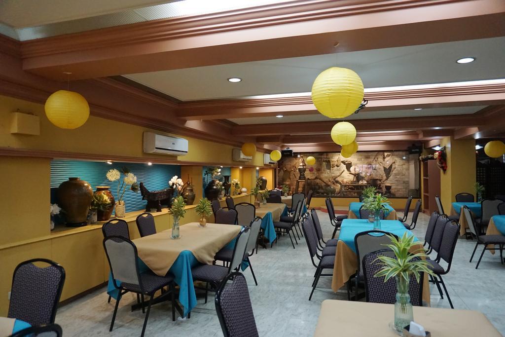 Grand City Hotel Inc. Cagayan de Oro Buitenkant foto
